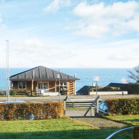 4 Person Holiday Home In Allinge Extérieur photo