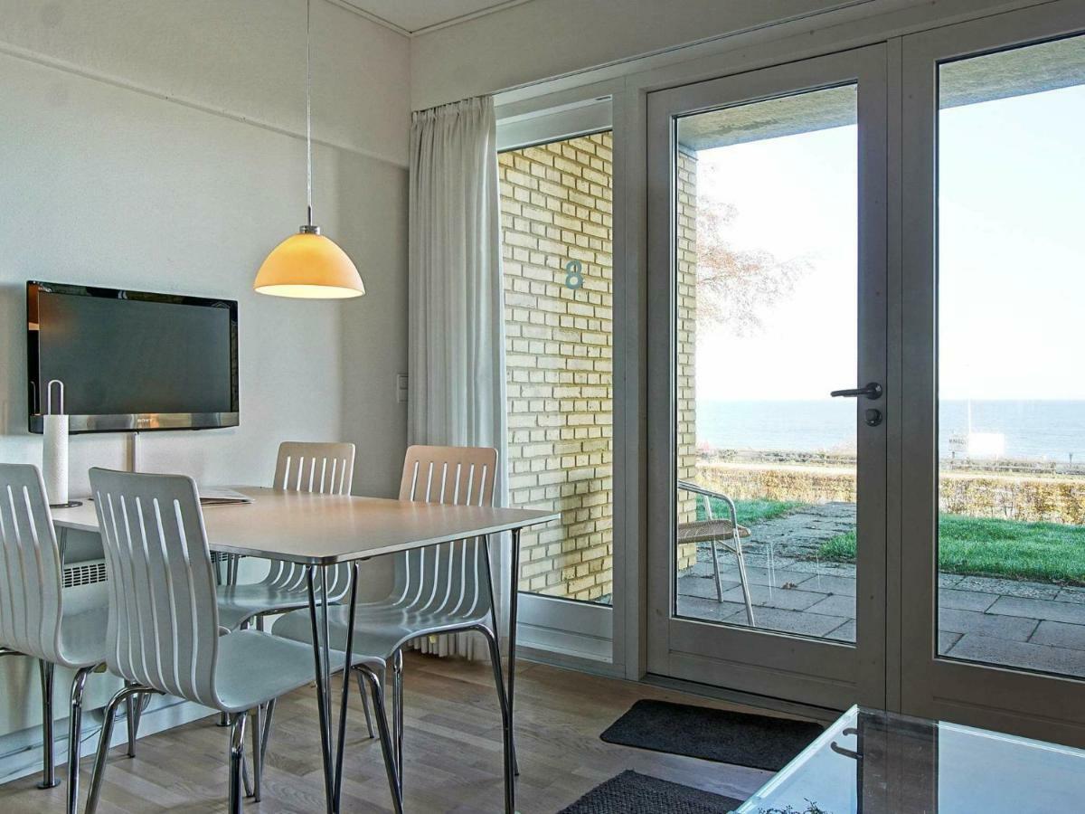 4 Person Holiday Home In Allinge Extérieur photo